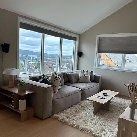 Semesterbostad Ons 2026 House With Great Location And View *