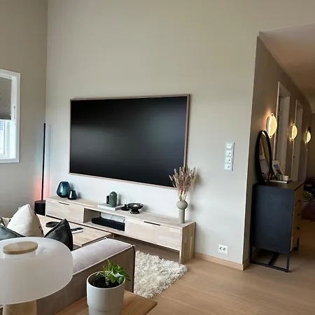 Ons 2026 House With Great Location And View Semesterbostad *